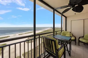 1270 Gulf Blvd, Clearwater Beach, FL 33767 - Photo 15