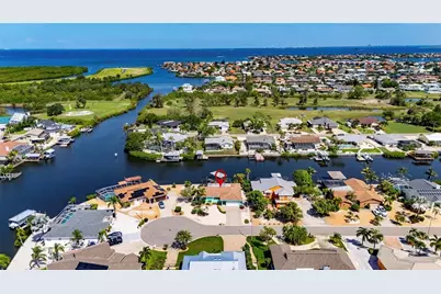 923 Golf Island Drive, Apollo Beach, FL 33572 - Photo 59