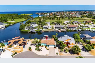923 Golf Island Drive, Apollo Beach, FL 33572 - Photo 1