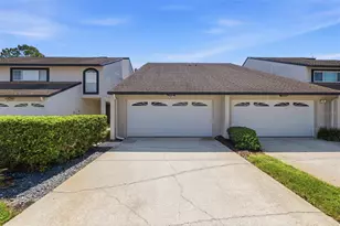 4205 Arborwood Ln, Tampa, FL 33618 - Photo 5
