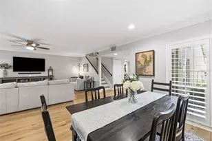 4205 Arborwood Ln, Tampa, FL 33618 - Photo 13