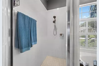 5805 Wedgefield Drive, Zephyrhills, FL 33541 - Photo 23