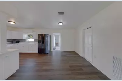 5937 38th Avenue N, Saint Petersburg, FL 33710 - Photo 11