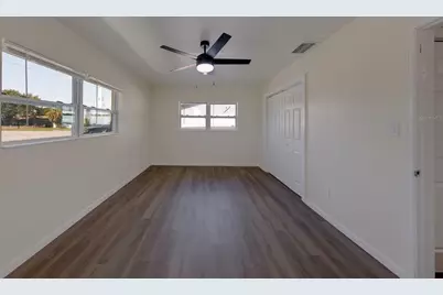 5937 38th Avenue N, Saint Petersburg, FL 33710 - Photo 19