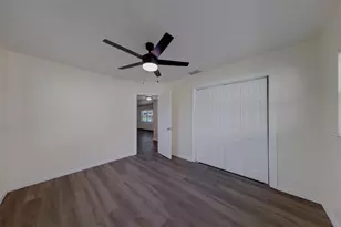 5937 38th Ave N, Saint Petersburg, FL 33710 - Photo 27