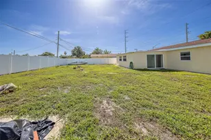 5937 38th Ave N, Saint Petersburg, FL 33710 - Photo 41