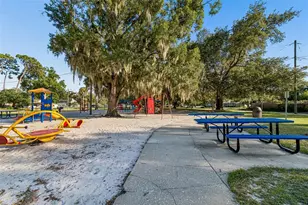 302 Deer Park Ave, Tampa, FL 33617 - Photo 49
