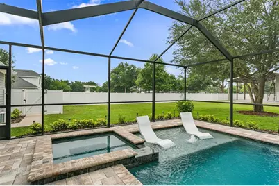 14805 Sydney Heights Court, Dover, FL 33527 - Photo 9