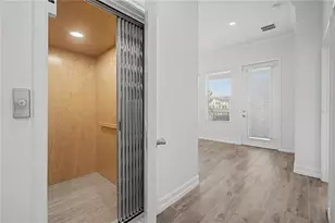 5351 Bridge St, Tampa, FL 33611 - Photo 3
