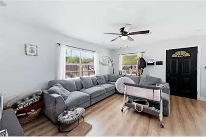 9407 N 21st Street, Tampa, FL 33612 - Photo 5