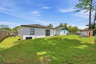 9407 N 21st St, Tampa, FL 33612 - Photo 25