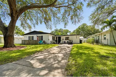 7846 12th Street N, Saint Petersburg, FL 33702 - Photo 1