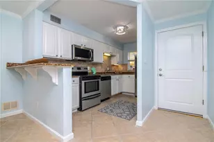 2675 St Josephs Dr E, Dunedin, FL 34698 - Photo 11