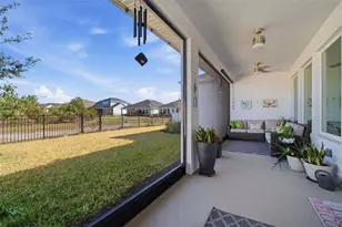 31477 Westbury Ests Ave, Wesley Chapel, FL 33545 - Photo 43