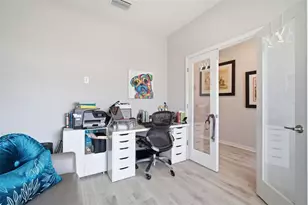 31477 Westbury Ests Ave, Wesley Chapel, FL 33545 - Photo 5