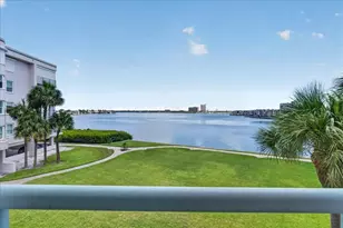 8001 Sailboat Key Blvd S, Saint Pete Beach, FL 33707 - Photo 33