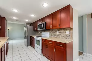 1612 Midnight Pass Way, Clearwater, FL 33765 - Photo 9