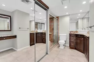 7200 Sunshine Skyway Ln S, Saint Petersburg, FL 33711 - Photo 21
