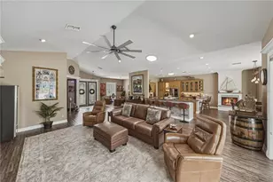 37405 Highridge Dr, Dade City, FL 33525 - Photo 13
