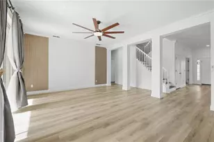 2157 Wintermere Pointe Dr, Winter Garden, FL 34787 - Photo 9