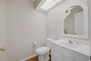 2722 Sherbrooke Ln, Palm Harbor, FL 34684 - Photo 11