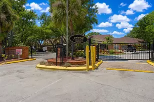 8630 Mallard Reserve Dr, Tampa, FL 33614 - Photo 89