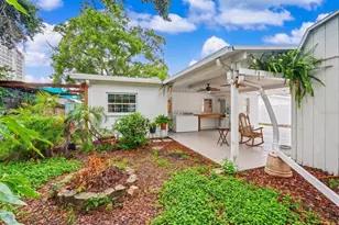 824 67th St S, Saint Petersburg, FL 33707 - Photo 27