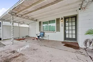 824 67th St S, Saint Petersburg, FL 33707 - Photo 7