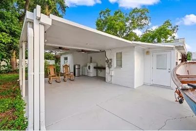 824 67th Street S, Saint Petersburg, FL 33707 - Photo 29
