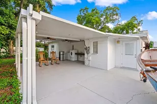 824 67th St S, Saint Petersburg, FL 33707 - Photo 29