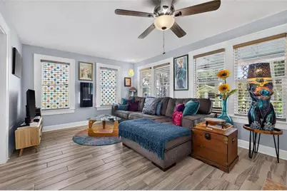 2042 14th Street S, Saint Petersburg, FL 33705 - Photo 7