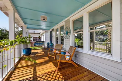 2042 14th Street S, Saint Petersburg, FL 33705 - Photo 5
