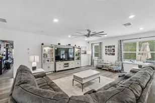 10501 Red Coach St, Spring Hill, FL 34608 - Photo 23