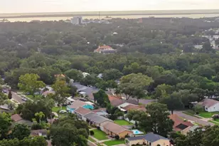 670 Kirkland Cir, Dunedin, FL 34698 - Photo 47