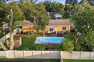 670 Kirkland Cir, Dunedin, FL 34698 - Photo 41