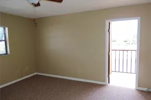 145 116th Ave, Treasure Island, FL 33706 - Photo 13