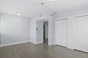 7710 Coral Vine Ln, Tampa, FL 33619 - Photo 15
