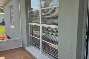 7710 Coral Vine Ln, Tampa, FL 33619 - Photo 7