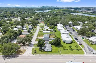 7710 Coral Vine Ln, Tampa, FL 33619 - Photo 29