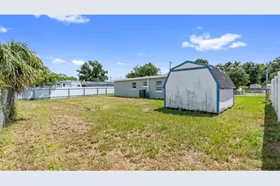 7710 Coral Vine Lane, Tampa, FL 33619 - Photo 37