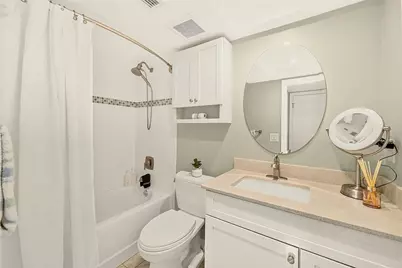 147 Bluff View Drive #304, Largo, FL 33770 - Photo 17