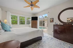 2093 Swan Ln, Palm Harbor, FL 34683 - Photo 23
