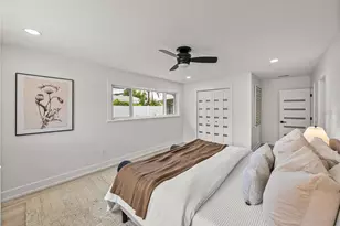 6709 Cardinal Dr S, Saint Petersburg, FL 33707 - Photo 21