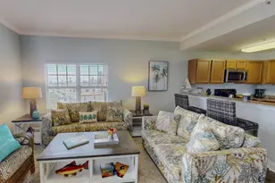 10315 Gulf Blvd, Treasure Island, FL 33706 - Photo 7