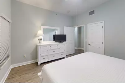 10315 Gulf Boulevard #409, Treasure Island, FL 33706 - Photo 17