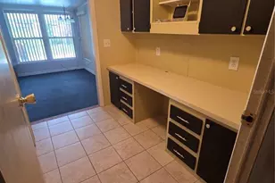 37747 Silver Pines Ave, Zephyrhills, FL 33542 - Photo 43