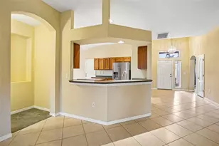 2008 Grantham Greens Dr, Sun City Center, FL 33573 - Photo 7