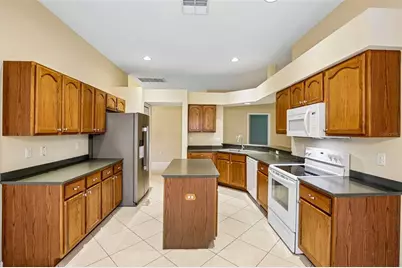 2008 Grantham Greens Drive, Sun City Center, FL 33573 - Photo 13