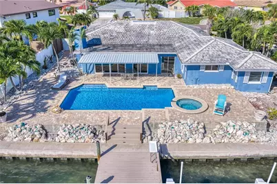 10038 S Yacht Club Drive, Treasure Island, FL 33706 - Photo 3