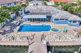 10038 S Yacht Club Dr, Treasure Island, FL 33706 - Photo 3